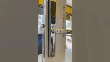 Ağıllı Kilidlər: Smart Lock sistemləri Bakıda Titan Electronics-dən alın! Çatdırılma və Quraşdırma